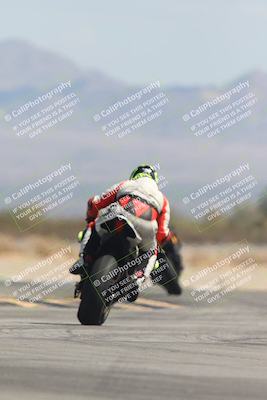 media/Sep-20-2025-Race Pace (Sat) [[d4e1b33f4d]]/Verified/Turn 16 (1145am)/